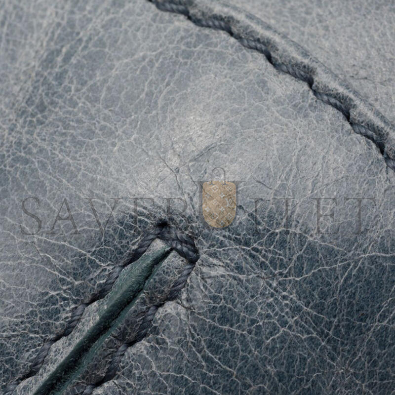 PRADA RE-EDITION 2002 MEDIUM LEATHER SHOULDER BAG 1BC221 (26*11.5*6cm)